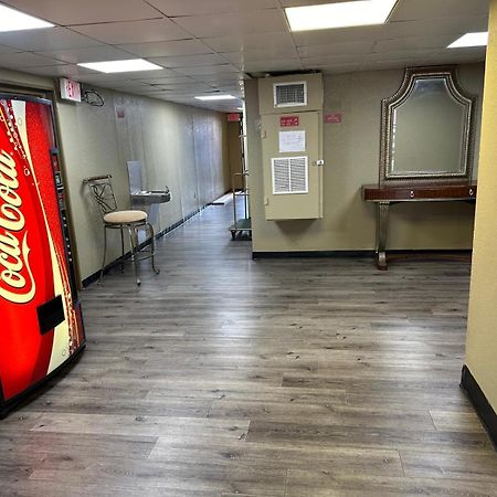 Rodeway Inn Stone Mountain Tucker Ngoại thất bức ảnh
