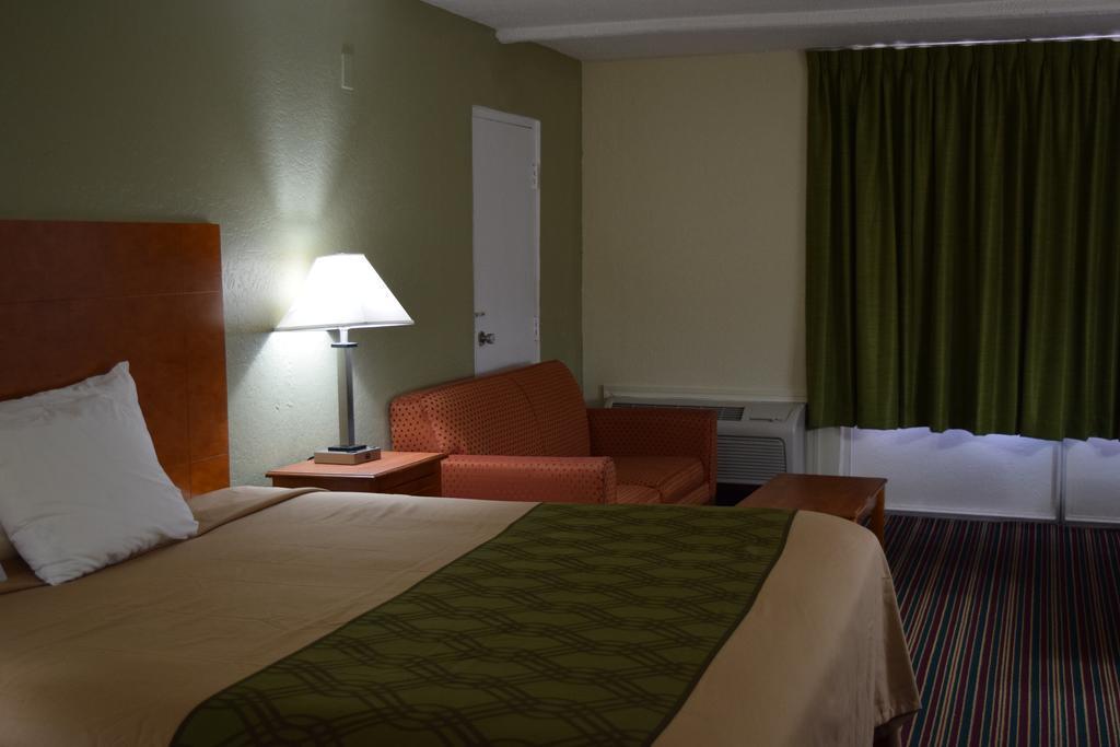 Rodeway Inn Stone Mountain Tucker Ngoại thất bức ảnh