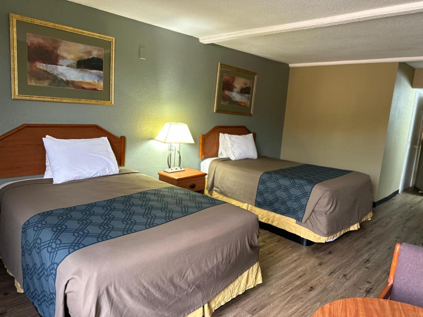 Rodeway Inn Stone Mountain Tucker Ngoại thất bức ảnh