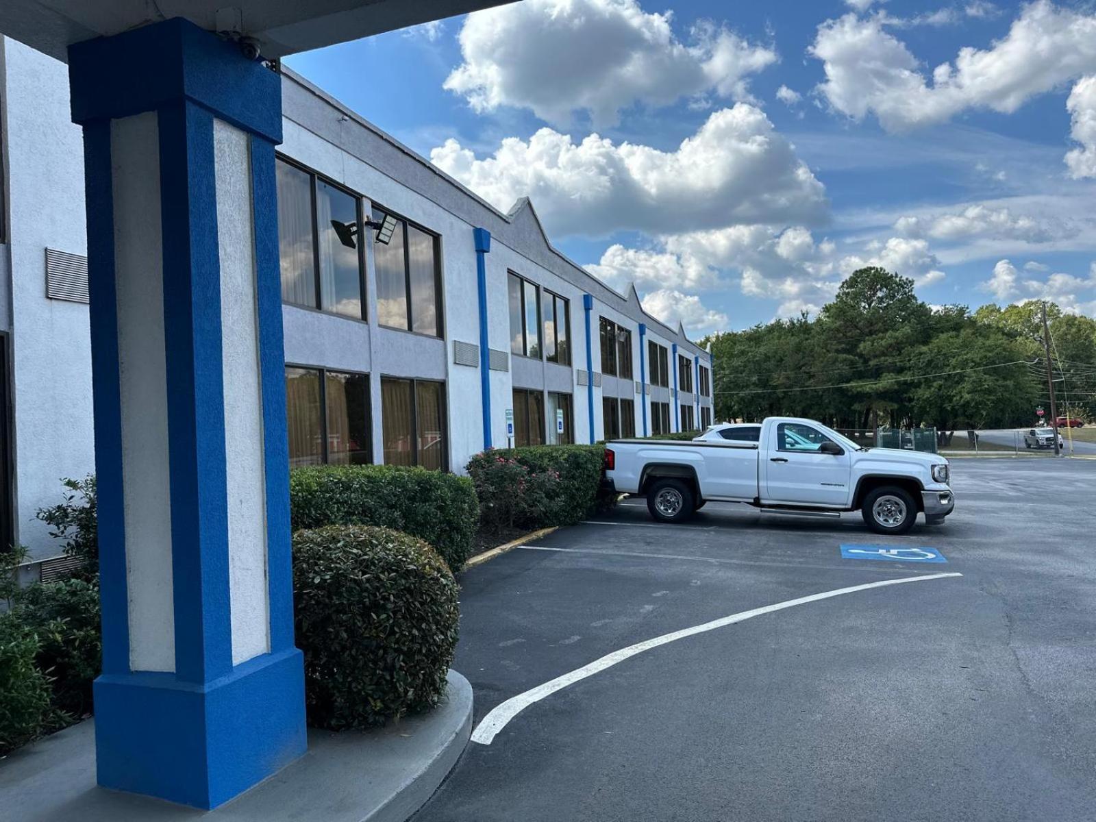 Rodeway Inn Stone Mountain Tucker Ngoại thất bức ảnh