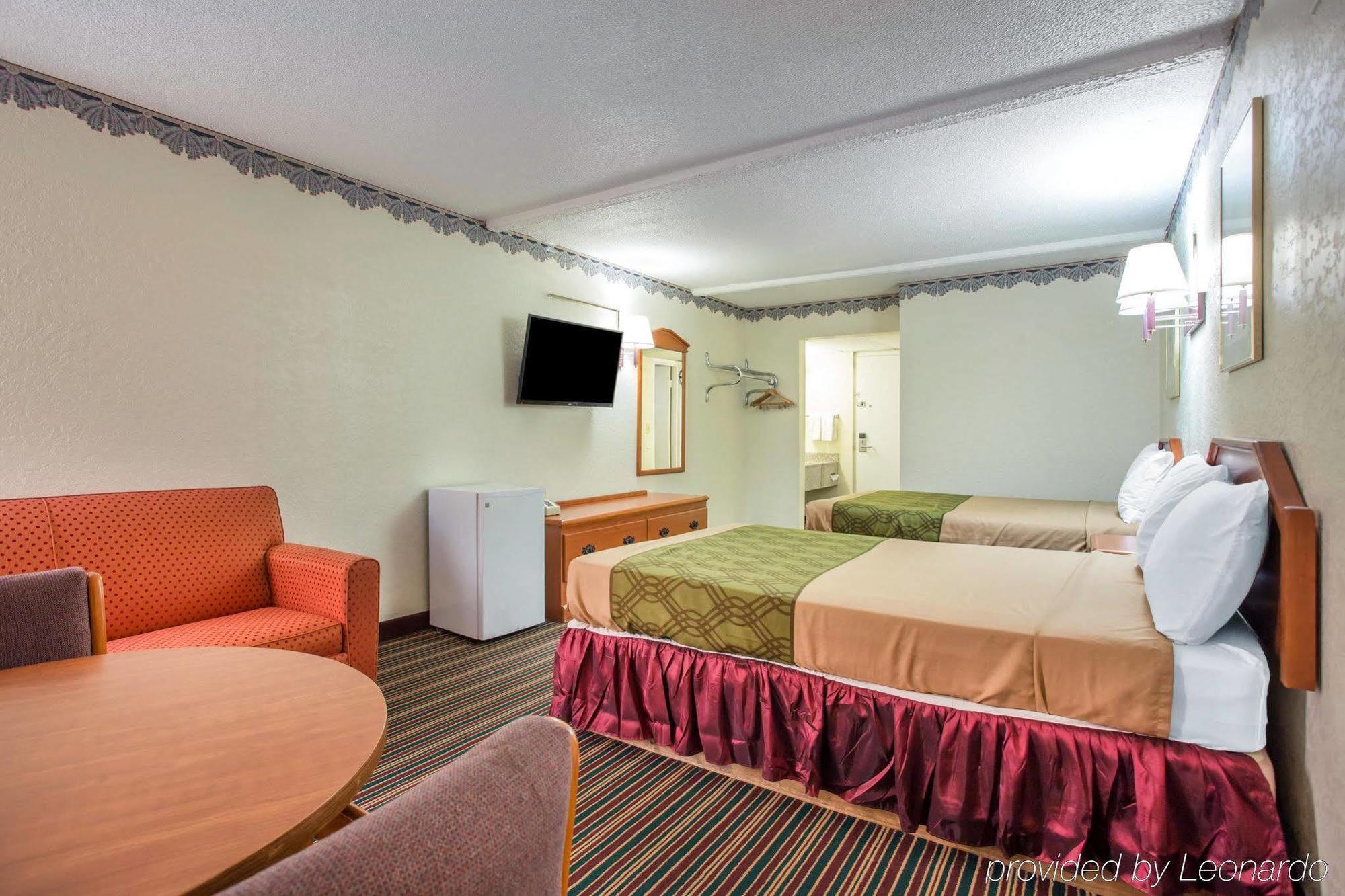 Rodeway Inn Stone Mountain Tucker Ngoại thất bức ảnh